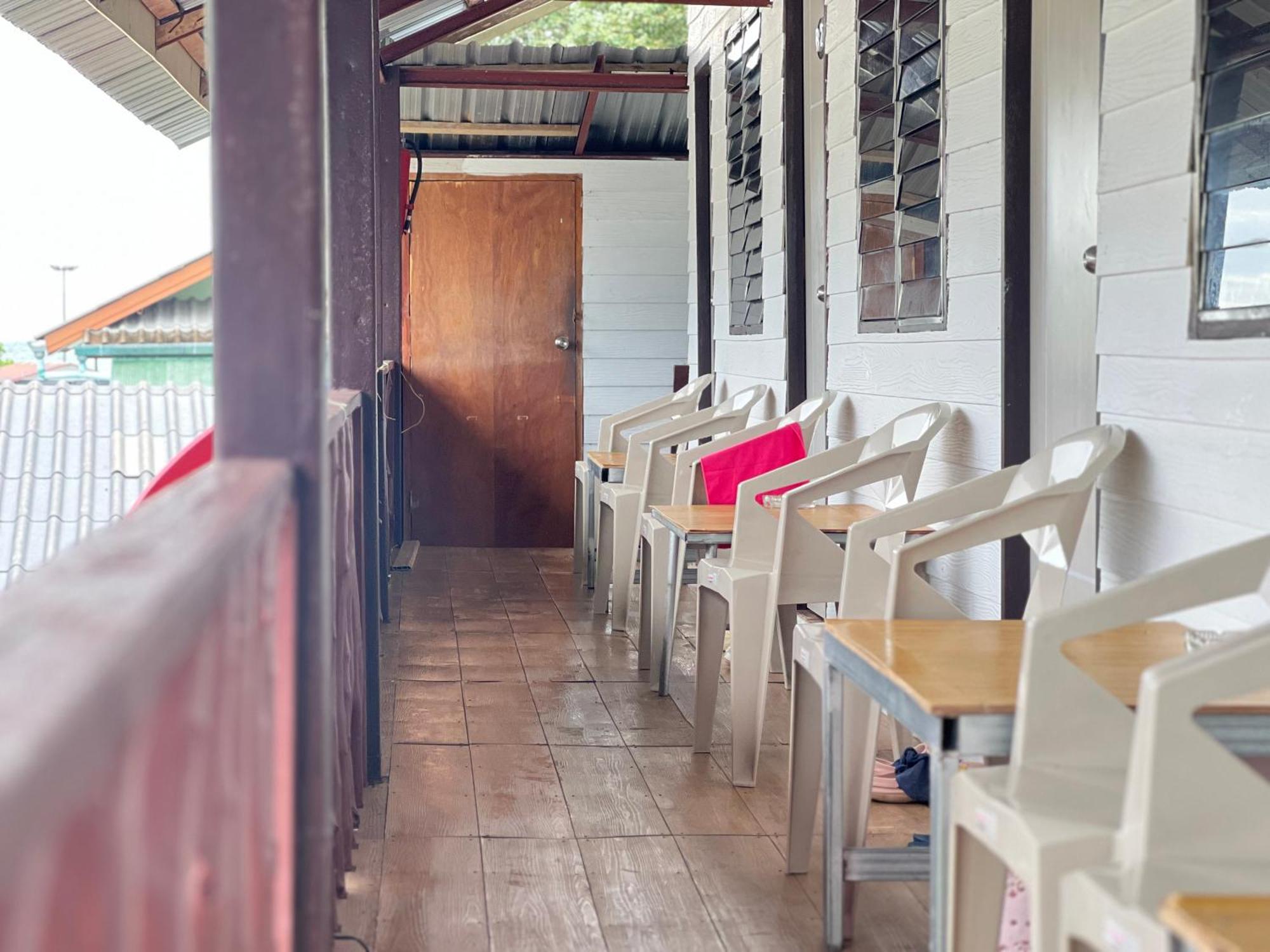 Lux Guesthouse Phi Phi Don Exterior foto