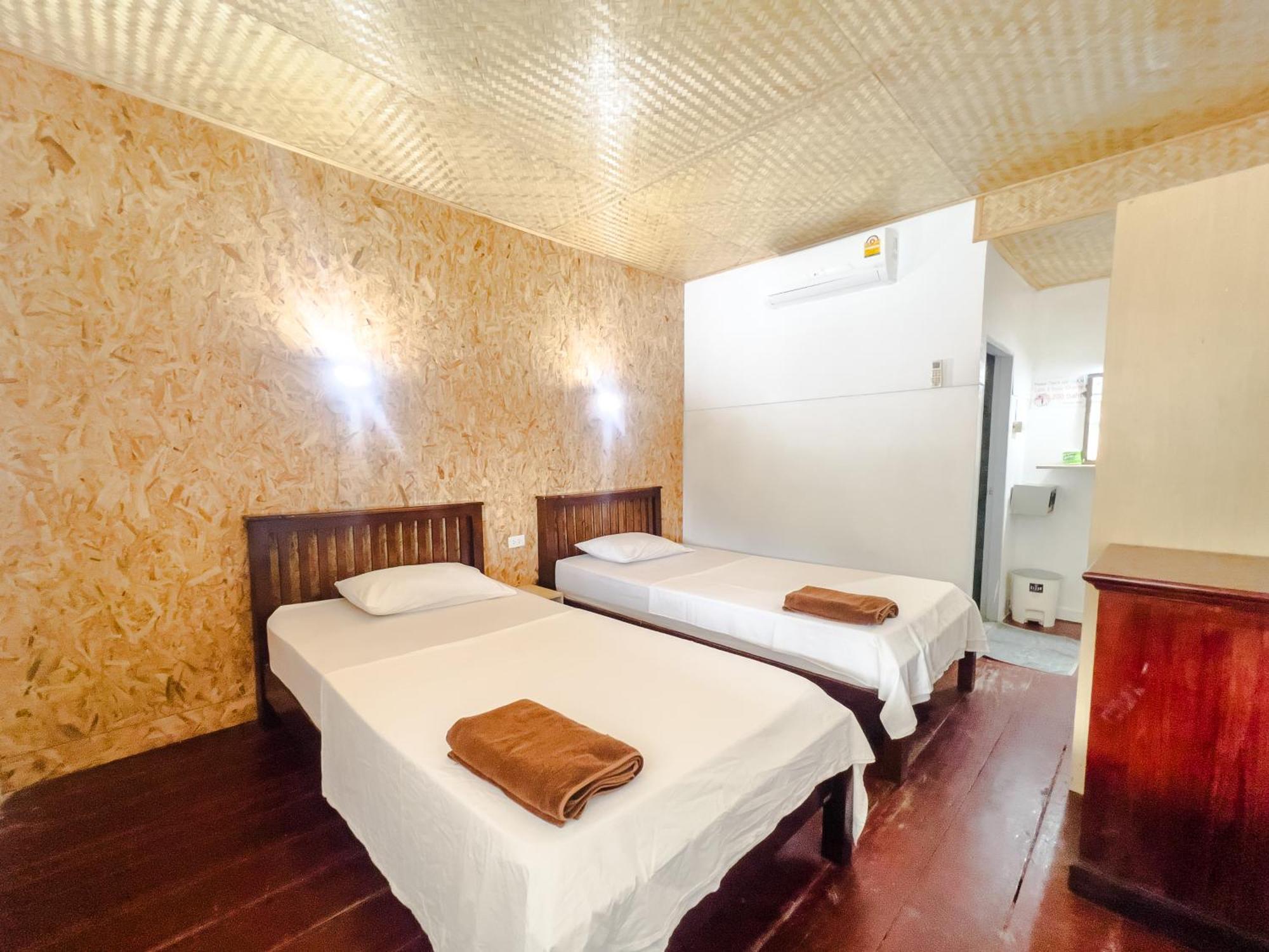 Lux Guesthouse Phi Phi Don Exterior foto